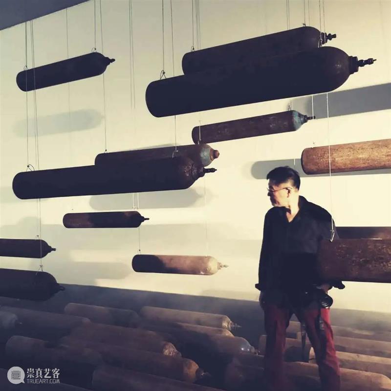 LONG玩艺儿 | 王璜生个展“呼/吸”正式开放,新作传递不安与紧张 博文精选 王璐 王璜生 新作 LONG 玩艺儿 个展 春夏 汕头 老家 医院 病人 崇真艺客